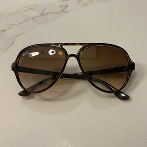 Ray-Ban Cats 5000 Sunglasses